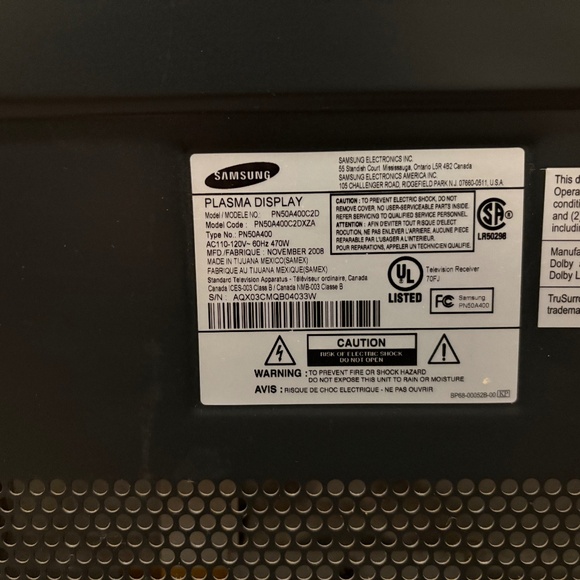 Samsung TV - Picture 1 of 2